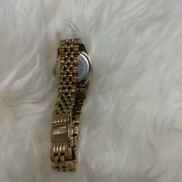 Michael Kors watch - small ladies - Picture 2 of 2